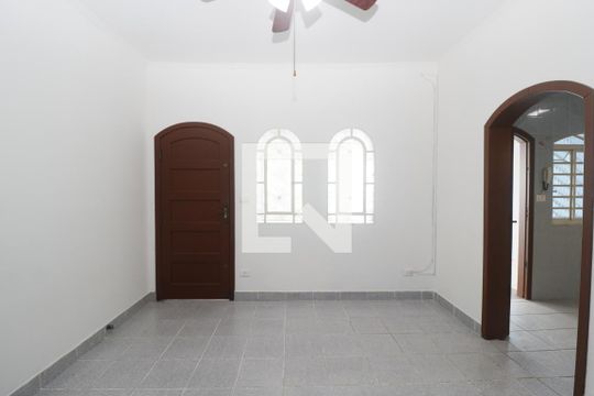 Sala de casa à venda com 2 quartos, 250m² em Lauzane Paulista, São Paulo
