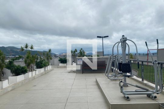 Área comum de apartamento para alugar com 1 quarto, 41m² em Jardim Tupanci, Barueri