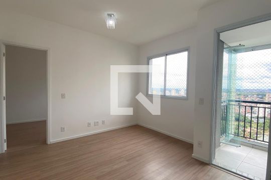 Apartamento para alugar com 1 quarto, 41m² em Jardim Tupanci, Barueri