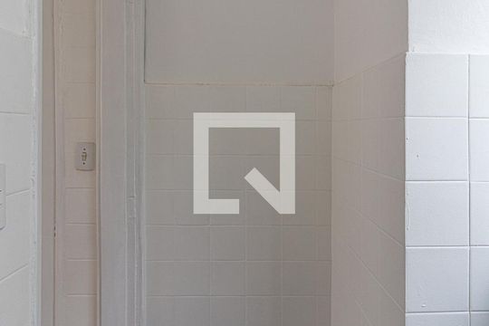 Área de serviço de apartamento para alugar com 2 quartos, 72m² em Planalto Paulista, São Paulo