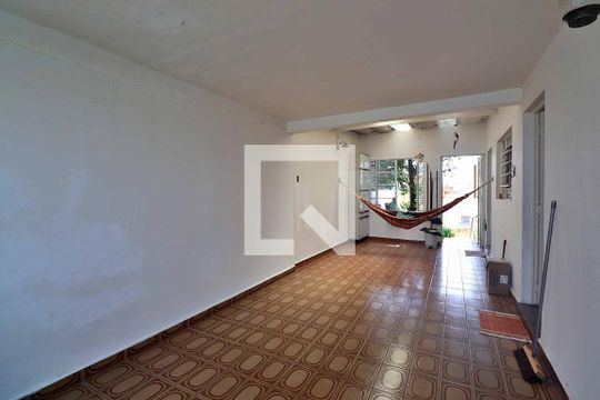 Garagem de casa à venda com 3 quartos, 266m² em Santa Maria, Santo André