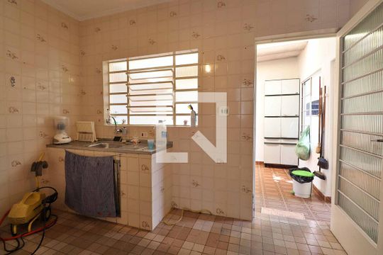 Cozinha de casa à venda com 3 quartos, 266m² em Santa Maria, Santo André
