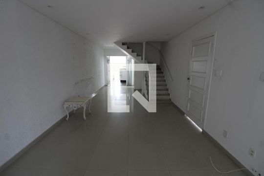 Sala de casa de condomínio para alugar com 2 quartos, 250m² em Vila Formosa, São Paulo
