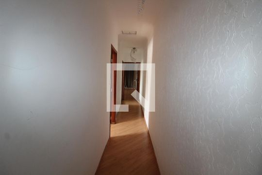 Corredor de casa de condomínio à venda com 2 quartos, 250m² em Vila Formosa, São Paulo