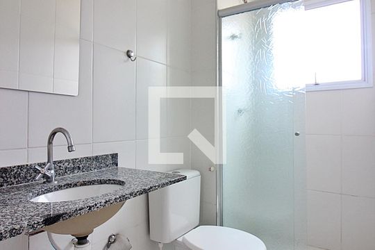 Banheiro Social de apartamento à venda com 2 quartos, 56m² em Jardim Olavo Bilac, São Bernardo do Campo