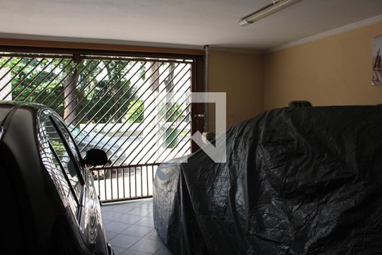 Garagem de casa à venda com 2 quartos, 120m² em Vila Pereira Barreto, São Paulo