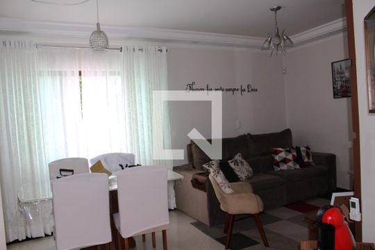 Sala de casa à venda com 2 quartos, 120m² em Vila Pereira Barreto, São Paulo