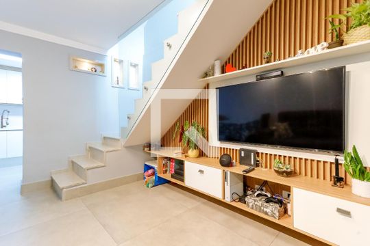 Sala de casa à venda com 2 quartos, 90m² em Parque Vitória, São Paulo
