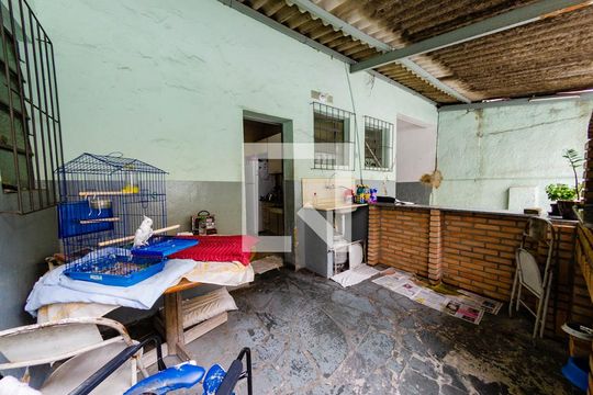 Área externa de casa à venda com 2 quartos, 315m² em Alto Barroca, Belo Horizonte