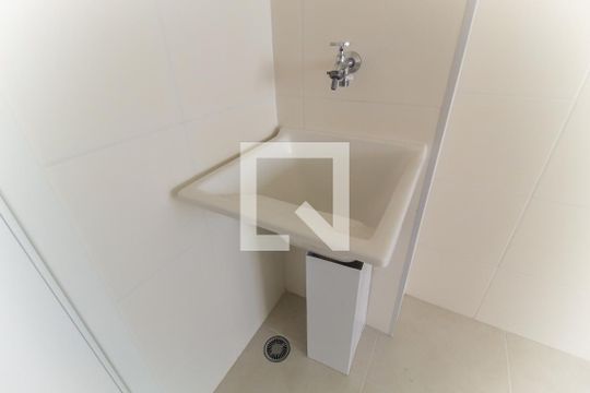 Área de Serviço de apartamento para alugar com 2 quartos, 33m² em Vila Nova Curuçá, São Paulo
