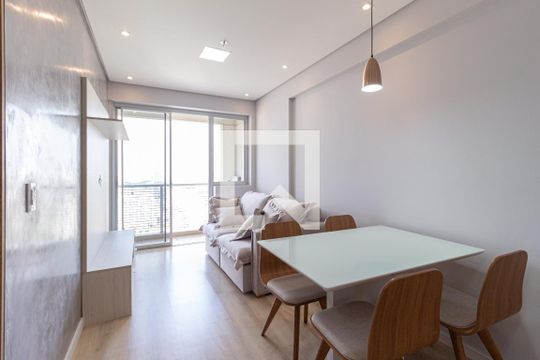 Sala de apartamento para alugar com 2 quartos, 52m² em Centro, Osasco