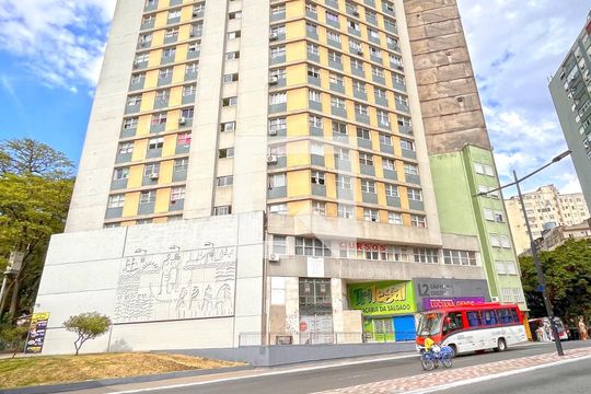 Fachada de kitnet/studio à venda com 1 quarto, 29m² em Centro Histórico, Porto Alegre