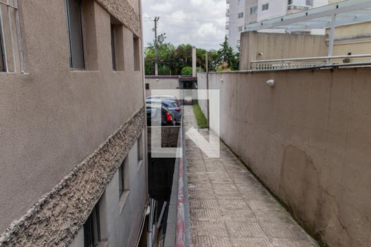 Quintal  de apartamento para alugar com 1 quarto, 30m² em Vila Pereira Barreto, São Paulo