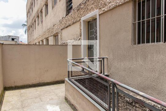 Quintal  de apartamento para alugar com 1 quarto, 30m² em Vila Pereira Barreto, São Paulo