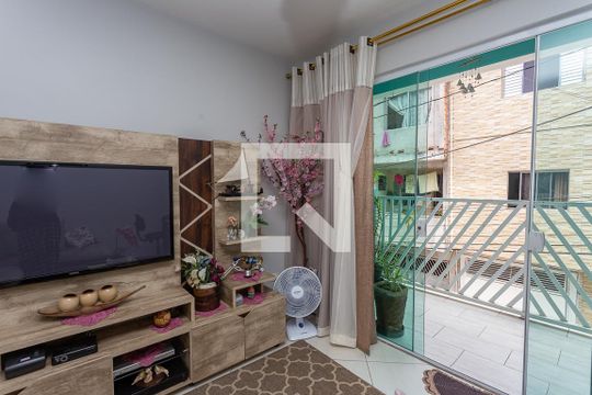 Sala  de casa à venda com 2 quartos, 144m² em Conceição, Diadema