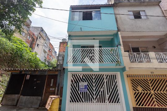 Fachada  de casa à venda com 2 quartos, 144m² em Conceição, Diadema