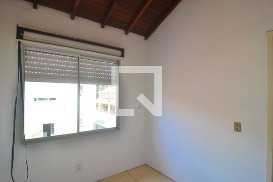 Quarto 1 de casa de condomínio à venda com 2 quartos, 65m² em Igara, Canoas