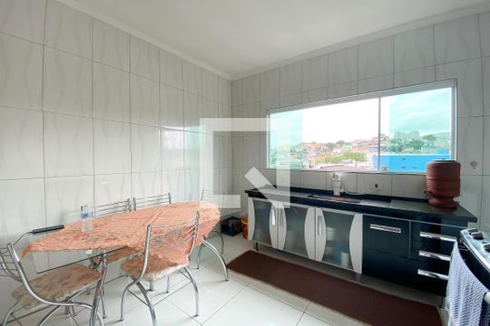 Cozinha de casa à venda com 3 quartos, 250m² em Jardim Roberto, Osasco