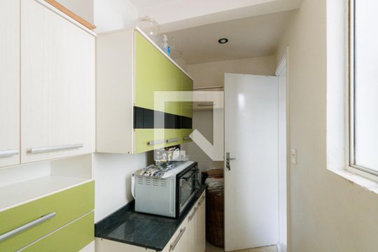 Quarto de Serviço de apartamento para alugar com 2 quartos, 80m² em Jacarepaguá, Rio de Janeiro