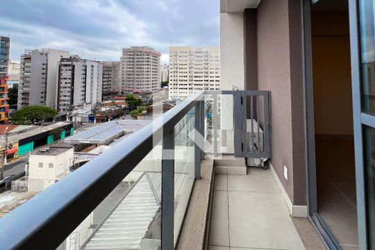 Sacada de apartamento para alugar com 1 quarto, 25m² em Indianópolis, São Paulo