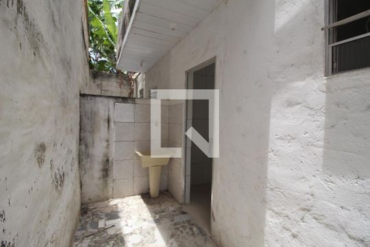 Área de Serviço de kitnet/studio para alugar com 1 quarto, 27m² em Jardim Goncalves, Sorocaba