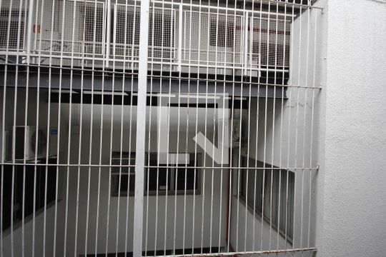 Vista de kitnet/studio para alugar com 1 quarto, 20m² em Liberdade, São Paulo