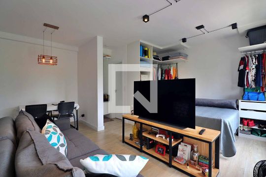 Kitnet/Studio à venda com 1 quarto, 43m² em Campestre, Santo André