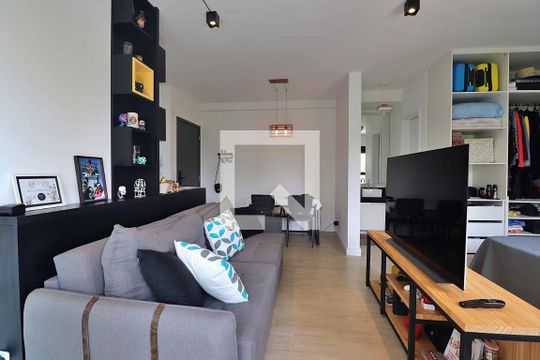 Sala de kitnet/studio à venda com 1 quarto, 43m² em Campestre, Santo André