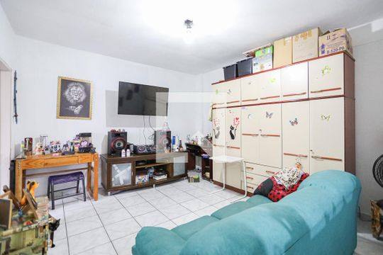 Casa à venda com 3 quartos, 250m² em Bela Vista, Osasco