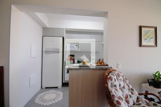 Cozinha de apartamento à venda com 2 quartos, 87m² em Jardim Caboré, São Paulo