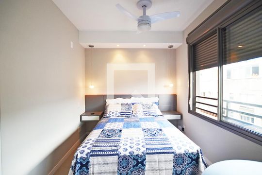 Studio de kitnet/studio para alugar com 1 quarto, 27m² em Centro Histórico, Porto Alegre