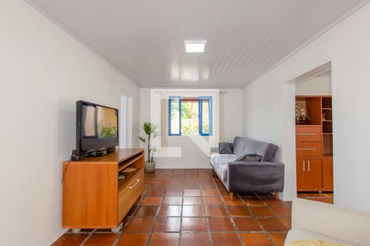 Sala de casa para alugar com 2 quartos, 100m² em Santo Antônio de Lisboa, Florianópolis