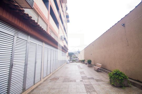 Área comum de apartamento para alugar com 2 quartos, 59m² em Tomás Coelho, Rio de Janeiro