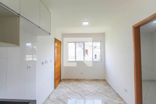 Apartamento para alugar com 2 quartos, 34m² em Vila Alpina, São Paulo