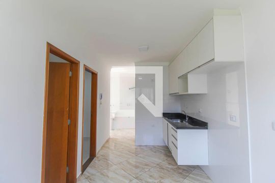 Sala/Cozinha de apartamento para alugar com 2 quartos, 34m² em Vila Alpina, São Paulo