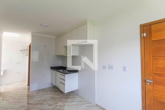 Sala/Cozinha de apartamento para alugar com 2 quartos, 34m² em Vila Alpina, São Paulo