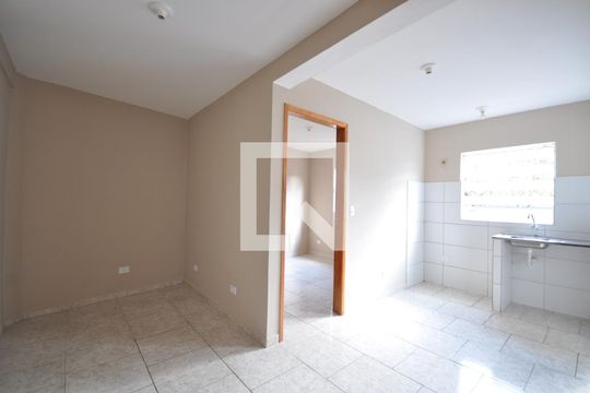 Sala de apartamento para alugar com 1 quarto, 40m² em Parque Ramos Freitas, São Paulo