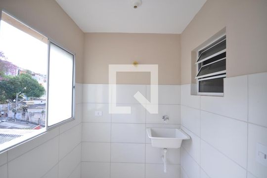 Área de Serviço de apartamento para alugar com 1 quarto, 40m² em Parque Ramos Freitas, São Paulo