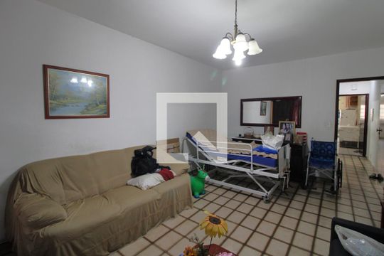 Sala de casa à venda com 4 quartos, 316m² em Jardim Sabara, São Paulo