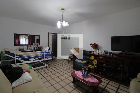 Sala de casa à venda com 4 quartos, 316m² em Jardim Sabara, São Paulo
