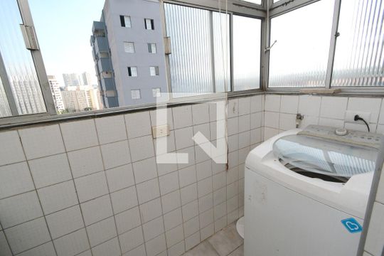 Área de Serviço de apartamento para alugar com 2 quartos, 80m² em Vila Inglesa, São Paulo