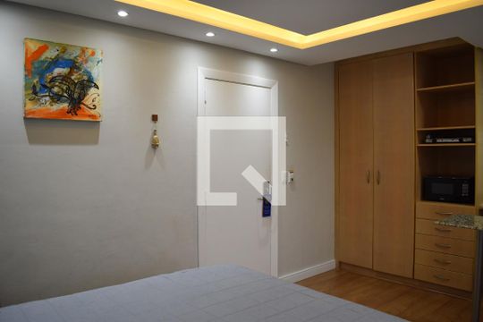Quarto de apartamento para alugar com 1 quarto, 36m² em Centro, Curitiba