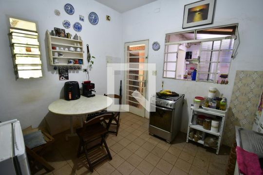 Cozinha de casa à venda com 4 quartos, 162m² em Jardim Santa Genebra, Campinas
