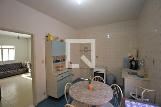 Cozinha de casa para alugar com 2 quartos, 50m² em Antonina, São Gonçalo