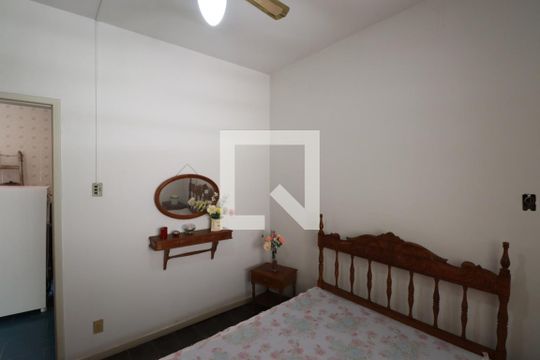 Quarto de casa para alugar com 2 quartos, 50m² em Antonina, São Gonçalo