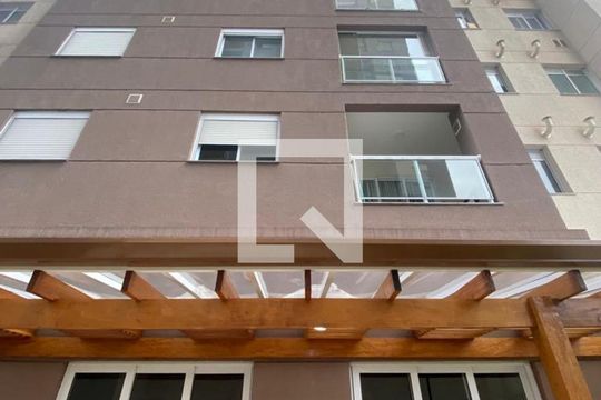 Fachada de apartamento à venda com 2 quartos, 54m² em Vila Osasco, Osasco