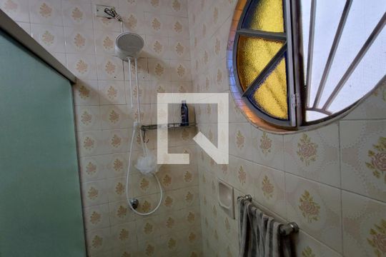 Banheiro de casa para alugar com 5 quartos, 280m² em Jardim Leonor, Campinas