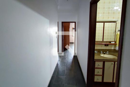 Corredor quartos de casa para alugar com 5 quartos, 280m² em Jardim Leonor, Campinas