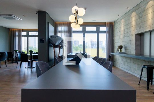 Área comum de kitnet/studio para alugar com 1 quarto, 25m² em Santo Amaro, São Paulo
