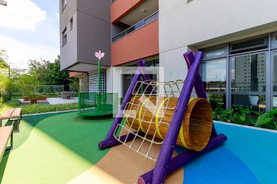 Área comum de kitnet/studio para alugar com 1 quarto, 25m² em Santo Amaro, São Paulo